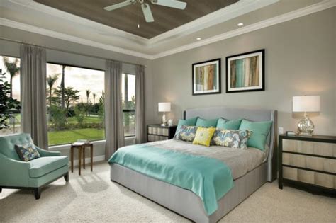 Since, i've been buying samples of gray paint and it's has driven me insane. 19 Stunning Grey Bedroom Designs That You Will Fall In ...
