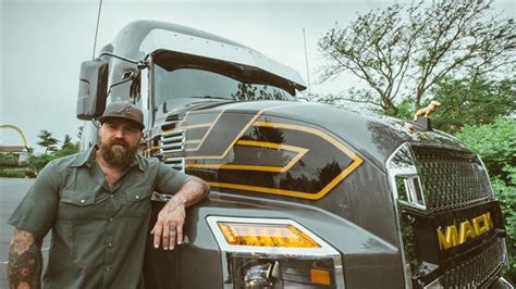 Newest Episode Of Roadlife Features Zac Brown Bands Custom Mack Anthem