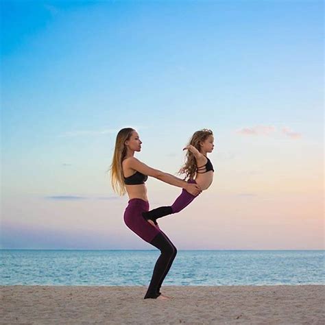Motherdaughter Yoga 😍😍 Tag The Mothers In Your Life Summerperez Is Featured In The Goddess