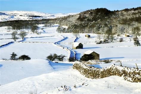 Winter Breaks In The Yorkshire Dales Book A Holiday