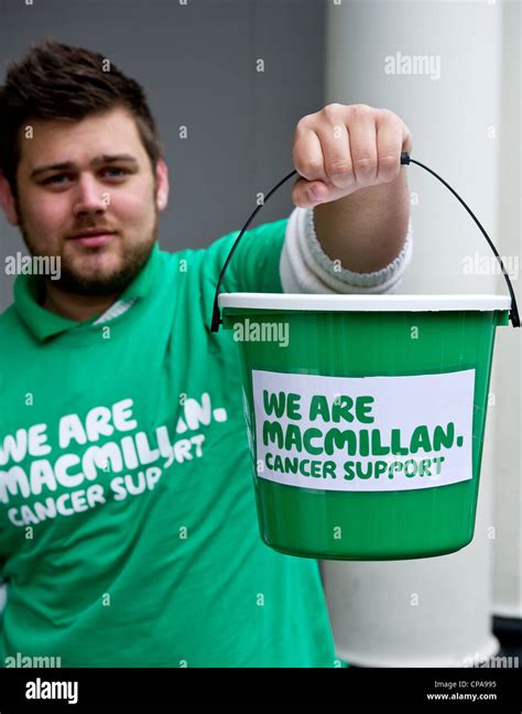 A Collector For Macmillan Cancer Support Charity Stock Photo Alamy