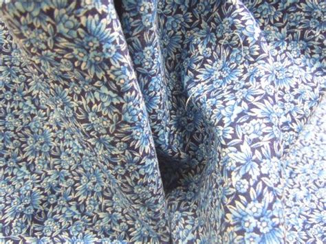 Blue Calico Fabric Floral Print Quilters Cotton Blue Floral Etsy