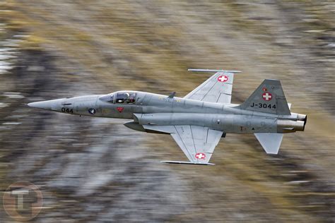 Its should be considered like an additional complimentary option. Swiss Air Force F-5 Tiger | Live firing during Axalp 2015 ...
