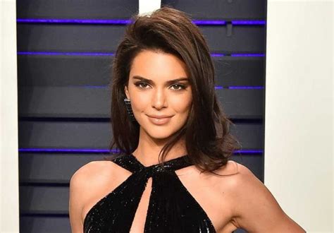 Kendall Jenner Biography Age Wiki Height Weight Babefriend Family More