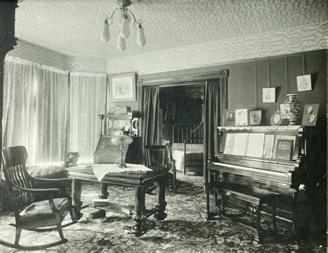 Music In The Home Parlor Soundscapes In The Early 20th Century