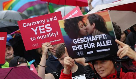Germany Shocks With Snap Same Sex Marriage Success Extraie