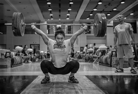 Chinas Weightlifting Powerhouse Readies For Rio Olympics