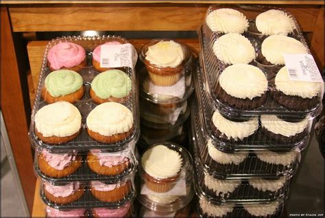 Whole foods fancy cupcake, 1 cup. Whole Foods cupcakes | Cupcakes Take the Cake | Flickr
