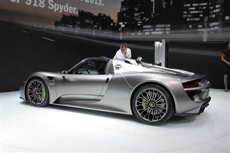 Photo Porsche 918 Spyder Hybride Coupé 2013 Médiatheque