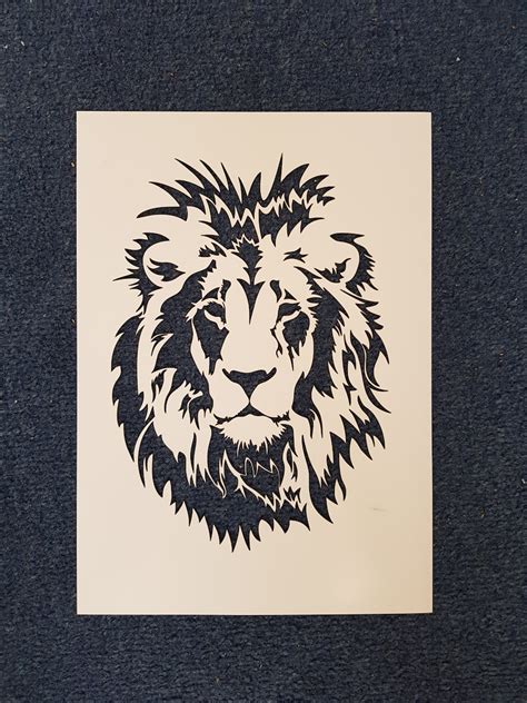 A4 Lion Head Stencil Laser Gesneden Uit Mylar Etsy
