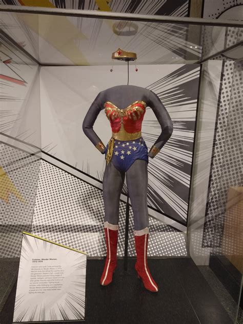 wonder woman costume at the smithsonian institute r pics