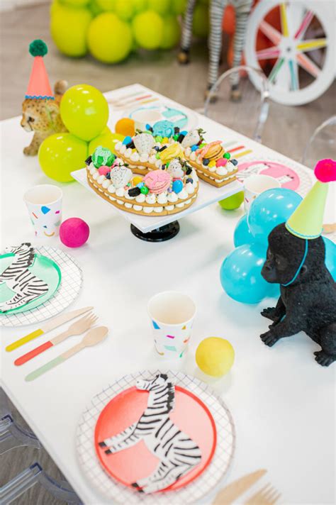 Karas Party Ideas Party Like An Animal Birthday Party Smile And Happy