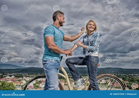 how to meet girls while riding bike man with beard and shy blonde lady on first date couple