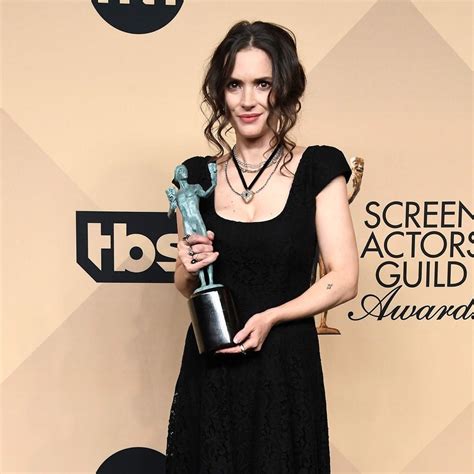 The Many Faces Of Winona Ryder During David Harbours Sag Awards Speech