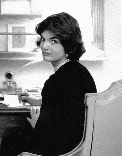 Jackie Kennedy Black Classic Pearls Jackie Kennedy Jacqueline Kennedy Onassis
