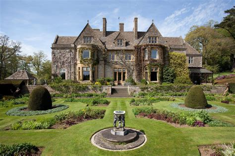 Inside What May Be The Beckhams New English Country Home Extravagant