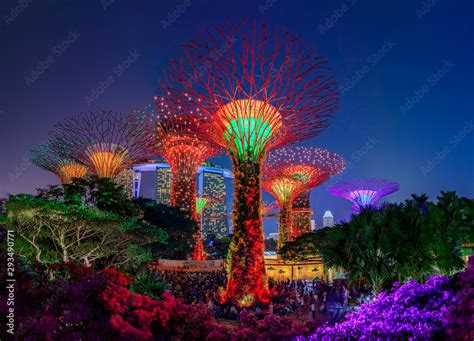 Gardens By The Bay Supertree Show Time Fasci Garden