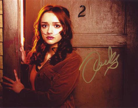 Olivia Cooke In Person Autographed Photo From Bates Motel