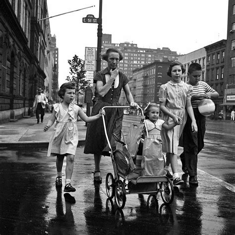 Vivian Maier 1954 Urban Photography Film Photography Street