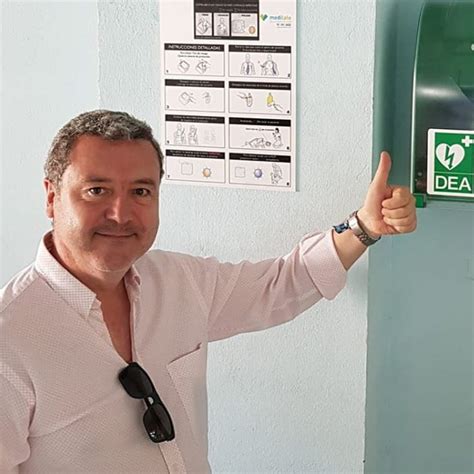 A taquicardia é uma pulsação cardíaca muito. La importancia del desfibrilador cardíaco tratada en Radio ...