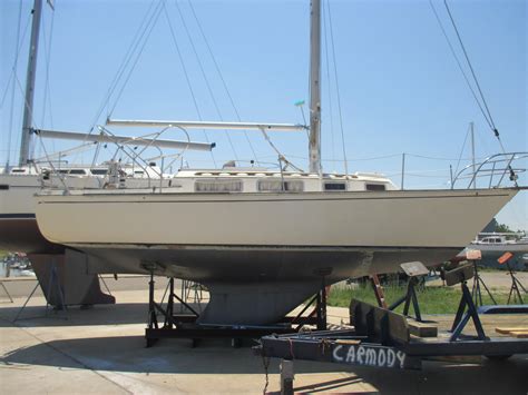 1977 Sabre 28 Sail Boat For Sale