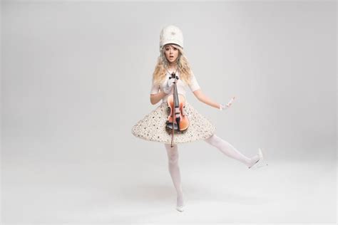 How To See Lindsey Stirling S Snow Waltz 2022 Christmas Tour Her Most Personal Work Yet