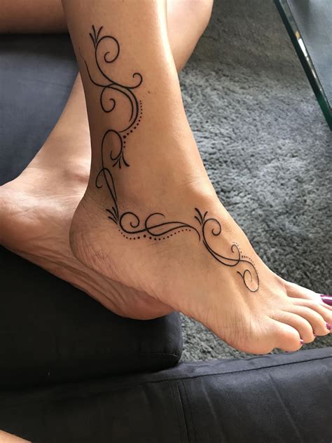 Meaningful Foot Tattoos Foottattoos Anklet Tattoos For Women Anklet Tattoos Polynesian