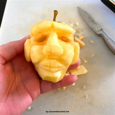 How To Make These Shrunken Apple Heads Autumn Becomes Me