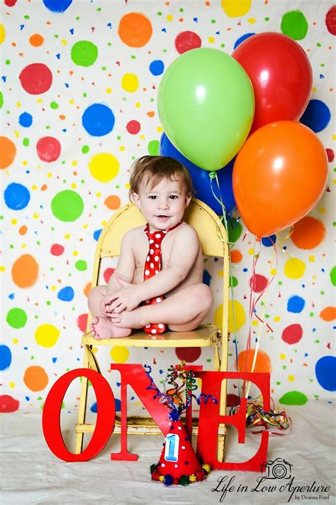 Have a 1 year old birthday coming up and have no idea what to get them?! Life In Low Aperture | first birthday pictures | one year ...