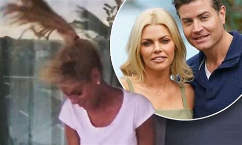 Sophie Monk Flaunts Hair Extensions In Instagram Video Daily Mail Online