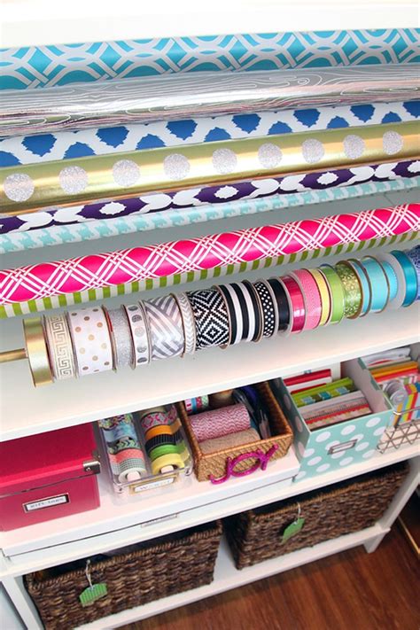 Diy Organized Wrapping Station Ideas 41 T Wrap Organization