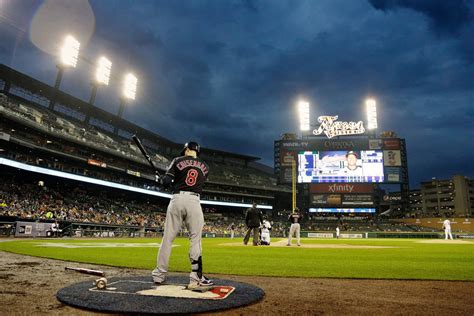 Live Scoring Stats Tigers Indians Battle Weather At Comerica Chat