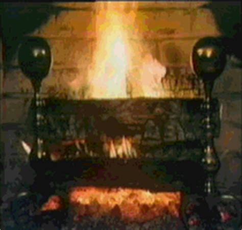 The yule log channel provides both a yule log and holiday specials from the public domain to help bring families together this christmas and holiday season. FARK.com: (3667799) NYC's WPIX TV (Channel 11) to ...
