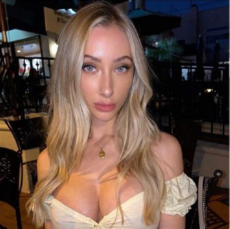 Who Is Kaylen Ward Instagram Model Who Raised Money For Australia Fires By Sending Nude Photos