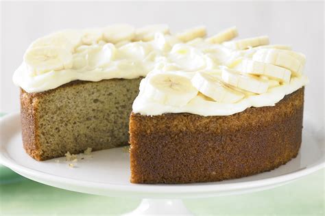 Cooking Banana Cake With Cream Cheese Frosting