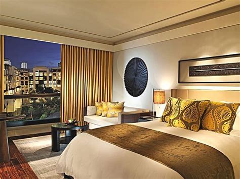 The Luxurious Siam Kempinski Hotel In Thailand Hotel Room Interior