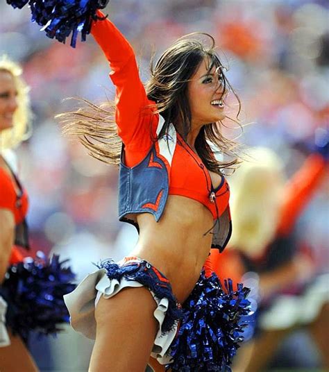 Sexiest Women Sport Stars Romi Bean The Sexiest Cheerleader Of Denver