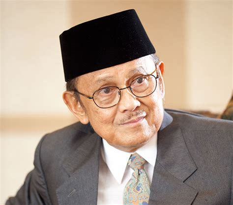 Scientist Is Everything The Biography Of Bj Habibie