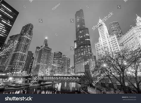 Chicago Downtown Chicago River Night Stock Photo 274591655