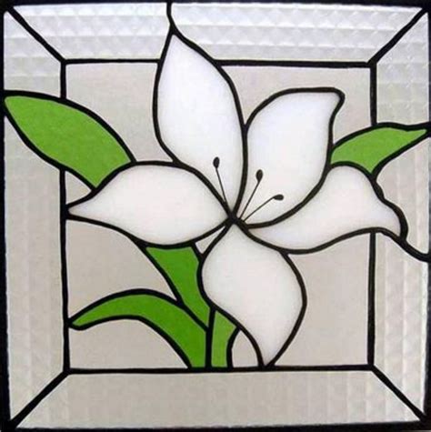 easy stained glass patterns flowers how can you make simple stained glass patterns look beauti