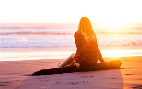 Wallpaper Sunlight Women Outdoors Sunset Sea Sand Sitting Beach