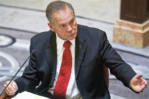 Alabama Chief Justice Off Bench For Defying Feds On Gay Marriage