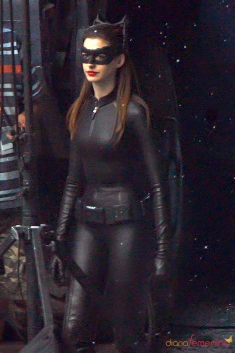 catwoman costume anne hathaway halloween
