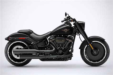 Harley Davidson Celebrates 30 Years Of Fat Boy Blacked Out 30th