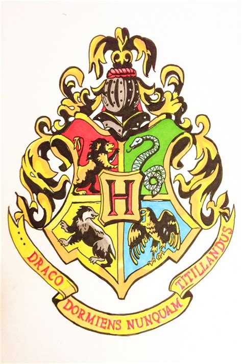 Gryffindor, fundada por godric gryffindor; Custom Canvas Art Harry Potter Poster Harry Potter Wall ...