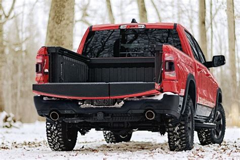 Best Trucks For Towing Top Rated Trucks For 2019 Edmunds