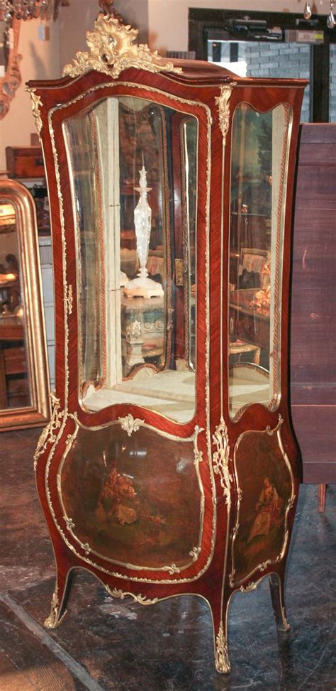 Fine 19th Century French Louis Xv Curio Cabinet Antique French