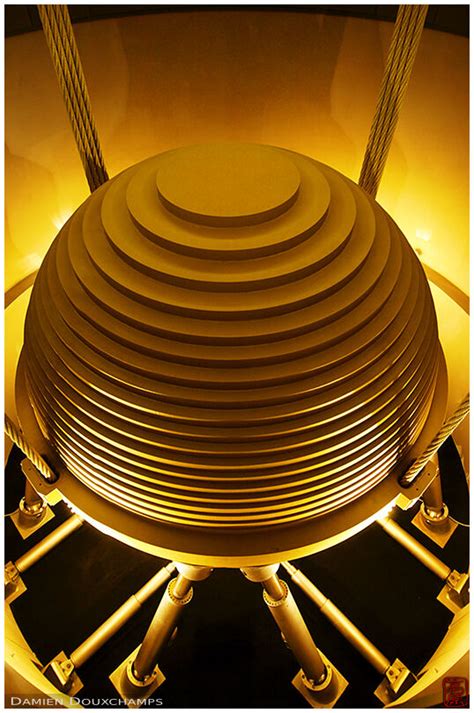 The Tuned Mass Damper TMD Of Taipei 101