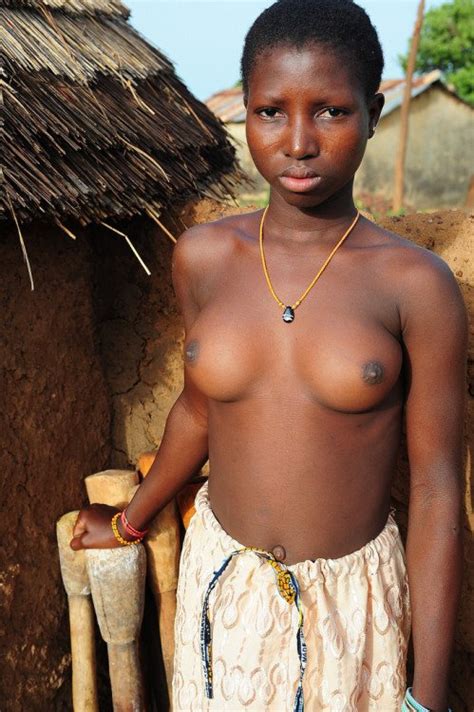 Shaka Zulu Nude Women Pussy