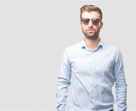 Premium Psd Handsome Young Man Wearing Sunglasses